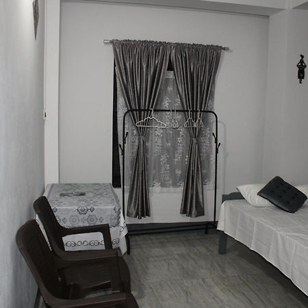 Halabella Homestay Shillong Exterior photo