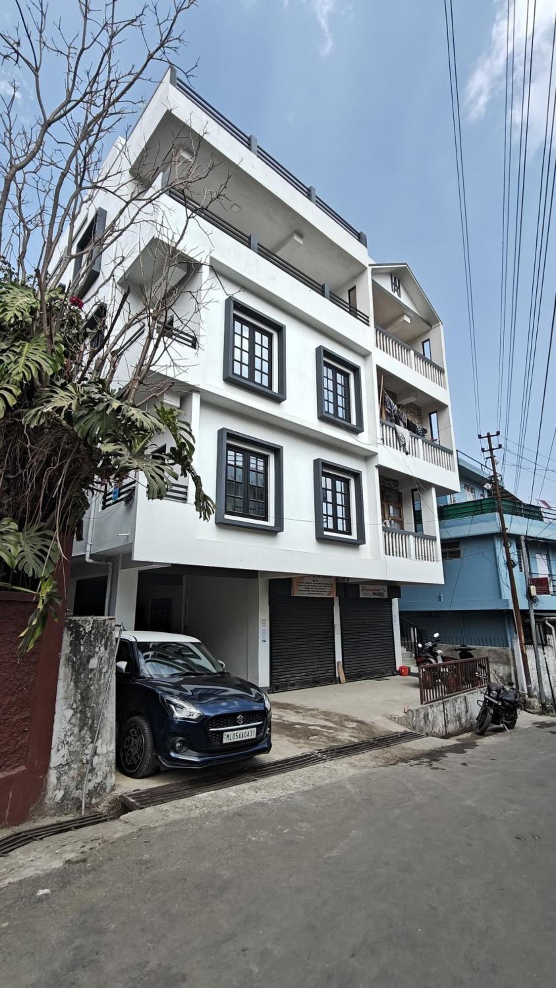 Halabella Homestay Shillong Exterior photo